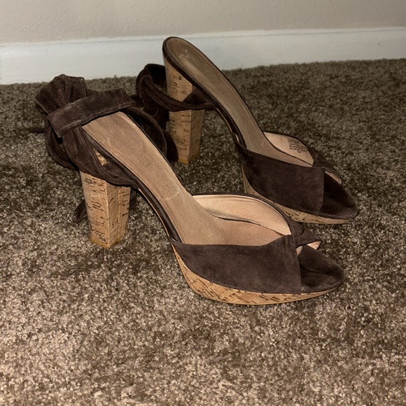 Colin Stuart Tie Up Heels - Picture 2 of 5